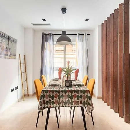 Apartment Castelplace Con Plaza De Garage Incluida, Free Parking And Ac