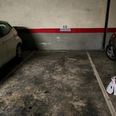 Castelplace Con Plaza De Garage Incluida, Free Parking And Ac Apartment *