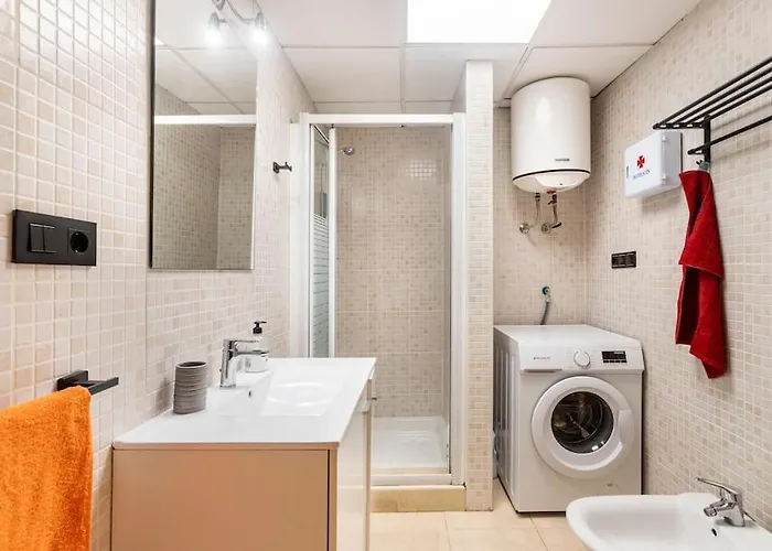 Apartment Castelplace Con Plaza De Garage Incluida, Free Parking And Ac *