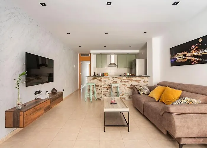 Apartment Castelplace Con Plaza De Garage Incluida, Free Parking And Ac *